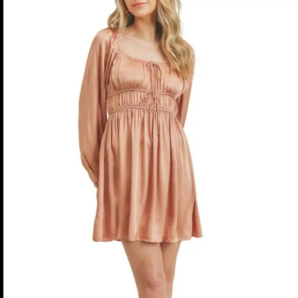 All In Favor Women' Long Sleeve Textured Satin Minidress - Rose Champagne Size M